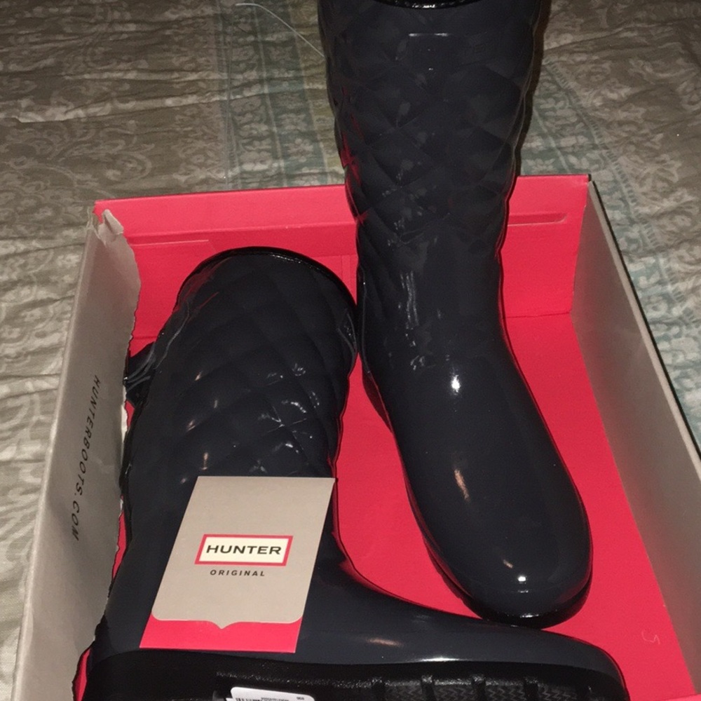 Hunter quilted short boots